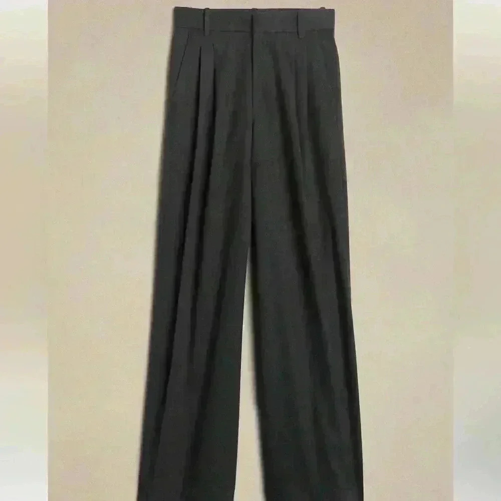 Banana Republic WIDE-LEG FLANNEL TROUSER - Picture 4 of 5